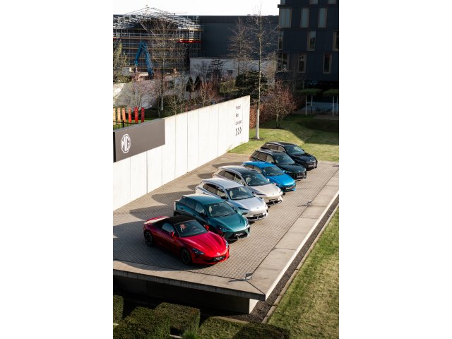 MG otvára vývojové centrum v Nemecku, predstavuje nové batérie SolidCore a posilňuje svoju pozíciu v segmente hybridných vozidiel