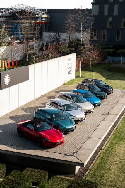 MG otvára vývojové centrum v Nemecku, predstavuje nové batérie SolidCore a posilňuje svoju pozíciu v segmente hybridných vozidiel