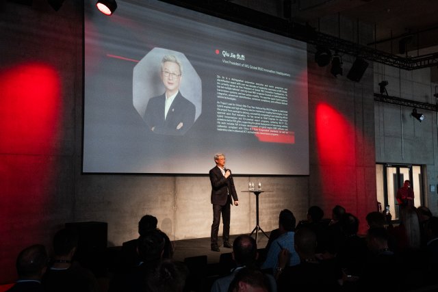 MG otvára vývojové centrum v Nemecku, predstavuje nové batérie SolidCore a posilňuje svoju pozíciu v segmente hybridných vozidiel