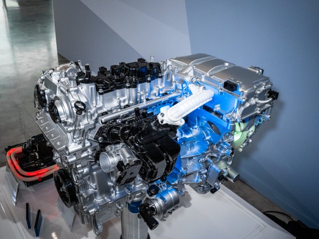 MG otvára vývojové centrum v Nemecku, predstavuje nové batérie SolidCore a posilňuje svoju pozíciu v segmente hybridných vozidiel